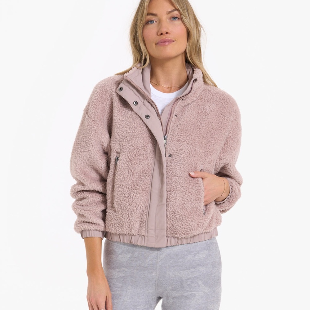 Vuori Blush Teddy Jacket